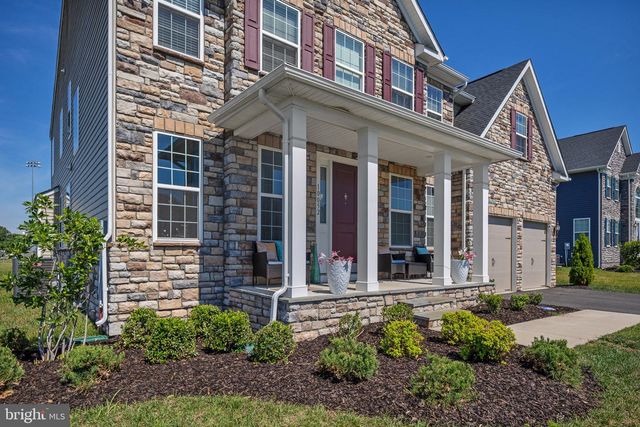 10052 PREMIER ST, Fredericksburg, VA 22408