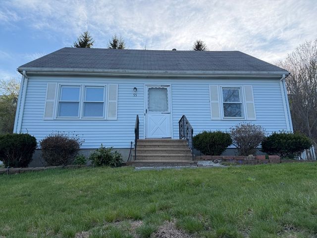 55 Parsons Hill Dr, Worcester, MA 01603