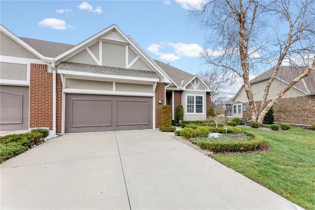 6414 W 133rd Terrace, Overland Park, KS 66209