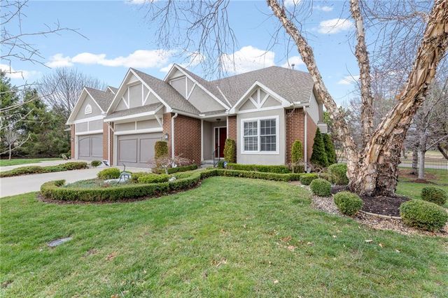 6414 W 133rd Terrace, Overland Park, KS 66209