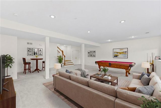 6414 W 133rd Terrace, Overland Park, KS 66209