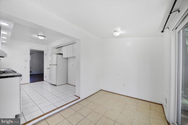 9506 52ND AVE, College Park, MD 20740