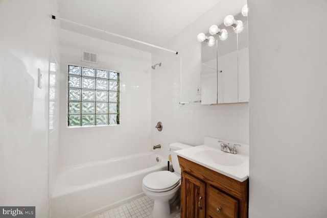 9506 52ND AVE, College Park, MD 20740