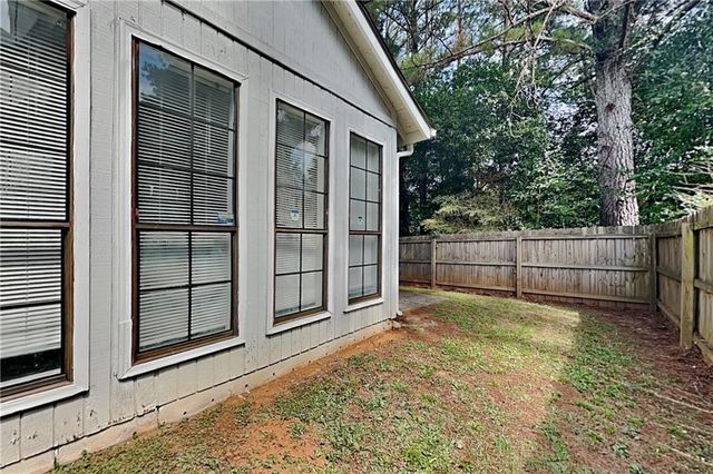 804 Heritage Oaks Drive, Stone Mountain, GA 30088