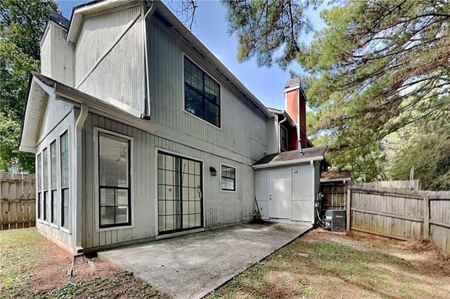 804 Heritage Oaks Drive, Stone Mountain, GA 30088