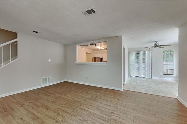 804 Heritage Oaks Drive, Stone Mountain, GA 30088