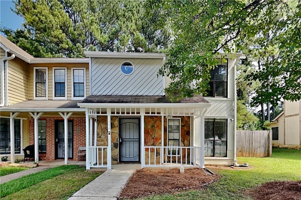 804 Heritage Oaks Drive, Stone Mountain, GA 30088