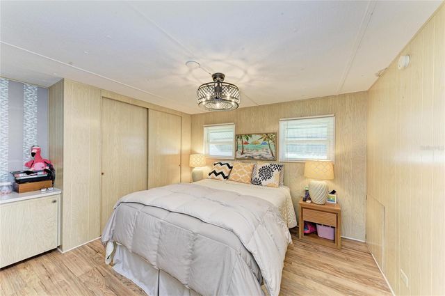 214 52ND AVENUE DRIVE W, Bradenton, FL 34207