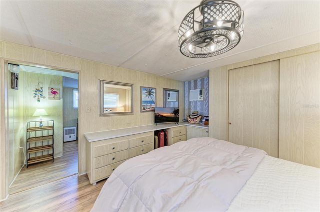 214 52ND AVENUE DRIVE W, Bradenton, FL 34207