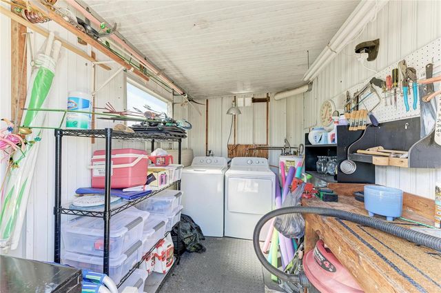 214 52ND AVENUE DRIVE W, Bradenton, FL 34207