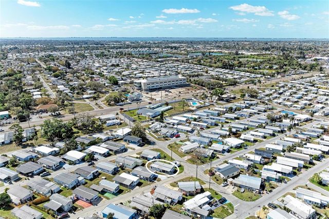 214 52ND AVENUE DRIVE W, Bradenton, FL 34207