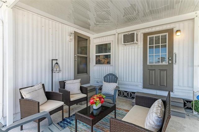 214 52ND AVENUE DRIVE W, Bradenton, FL 34207