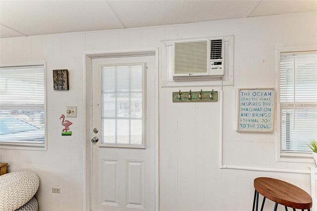 214 52ND AVENUE DRIVE W, Bradenton, FL 34207