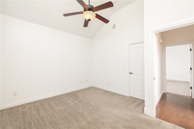 4750 W Homespun Drive, Fayetteville, AR 72704