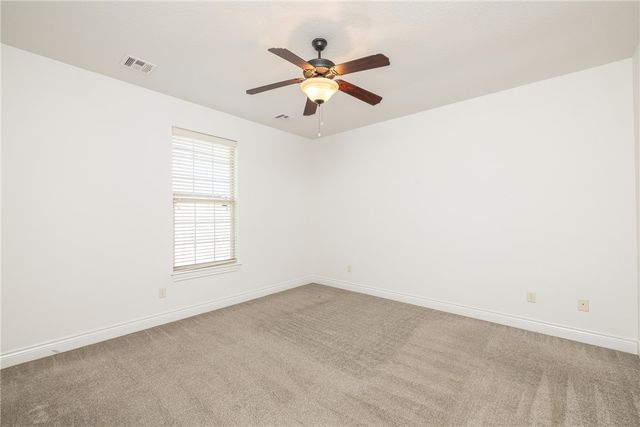 4750 W Homespun Drive, Fayetteville, AR 72704