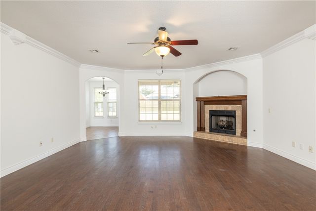 4750 W Homespun Drive, Fayetteville, AR 72704