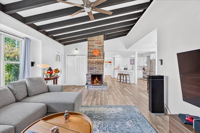 61 Damon Avenue, Holbrook, MA 02343