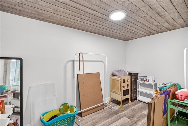 61 Damon Avenue, Holbrook, MA 02343