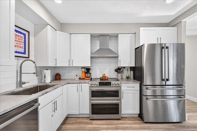 61 Damon Avenue, Holbrook, MA 02343