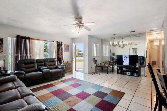 11960 SW 176th St, Miami, FL 33177