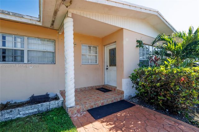 11960 SW 176th St, Miami, FL 33177