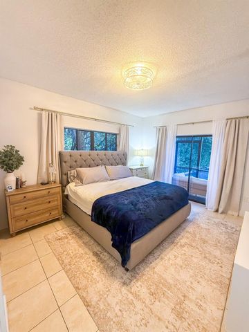 2445 SW 18TH Terrace 504, Fort Lauderdale, FL 33315