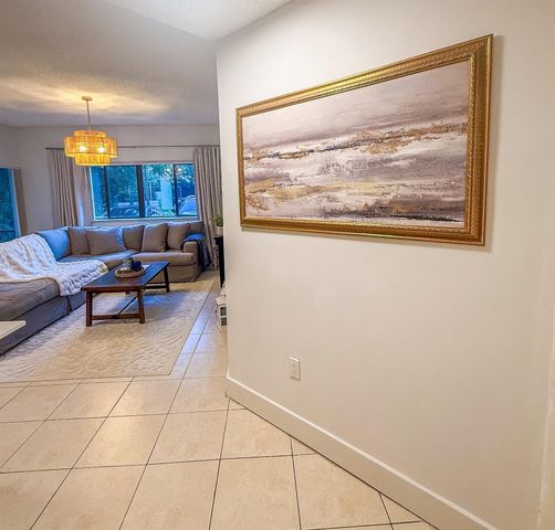 2445 SW 18TH Terrace 504, Fort Lauderdale, FL 33315