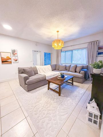2445 SW 18TH Terrace 504, Fort Lauderdale, FL 33315