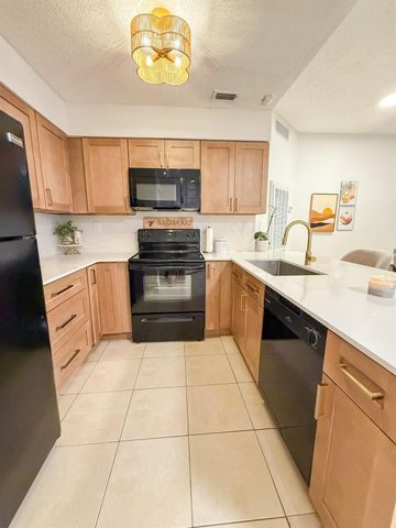 2445 SW 18TH Terrace 504, Fort Lauderdale, FL 33315
