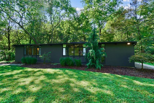 429 W Galbraith Road, Wyoming, OH 45215