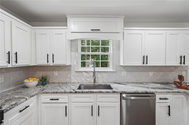 1149 Grandview Circle, Powder Springs, GA 30127