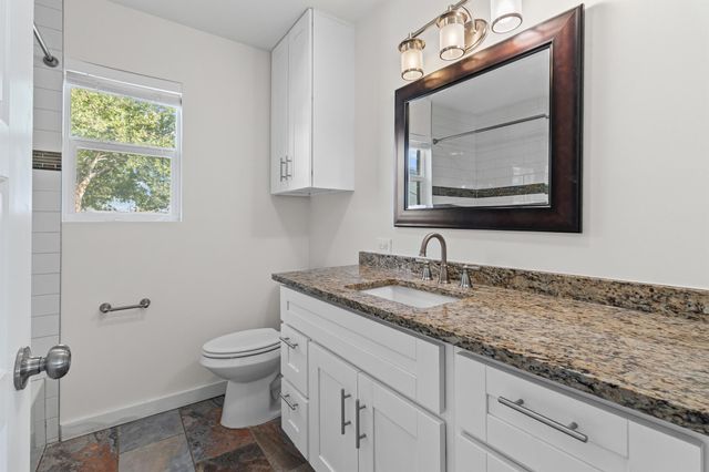 6305 Vioitha DR B, Austin, TX 78723
