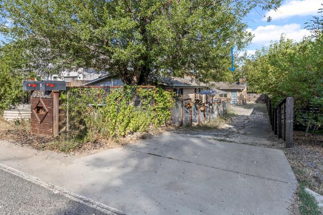 6305 Vioitha DR B, Austin, TX 78723