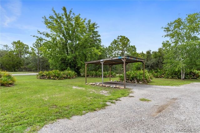 6185 W Ost West Street, Homosassa, FL 34446