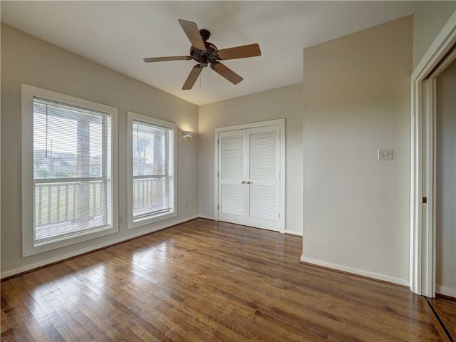 414 E Bayview Blvd, Portland, TX 78374