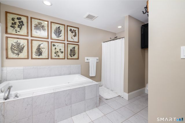 40 Warner Road, Barkhamsted, CT 06063