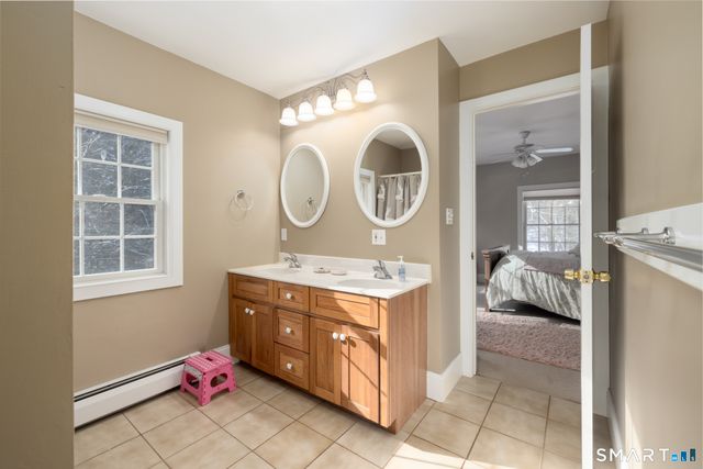 40 Warner Road, Barkhamsted, CT 06063