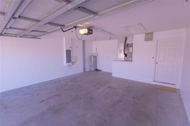 6623 MADEIRA AVENUE, Lakeland, FL 33811