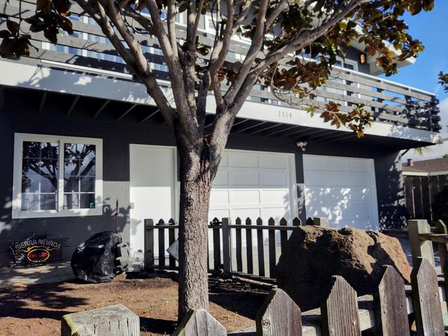1714 Luxton Street, Seaside, CA 93955