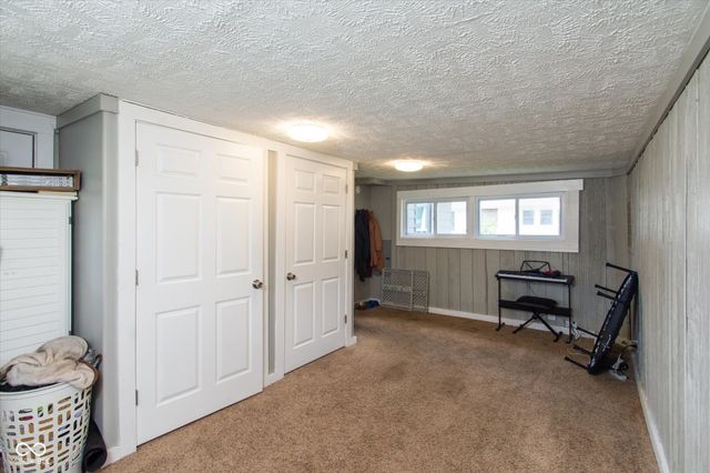 611 N Sycamore Street, Ladoga, IN 47954