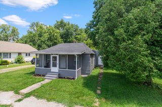 611 N Sycamore Street, Ladoga, IN 47954