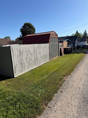 3222 Harvester Avenue, Fort Wayne, IN 46803