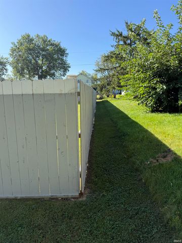 3222 Harvester Avenue, Fort Wayne, IN 46803