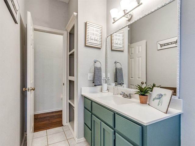 17312 Zinc Drive, Edmond, OK 73012