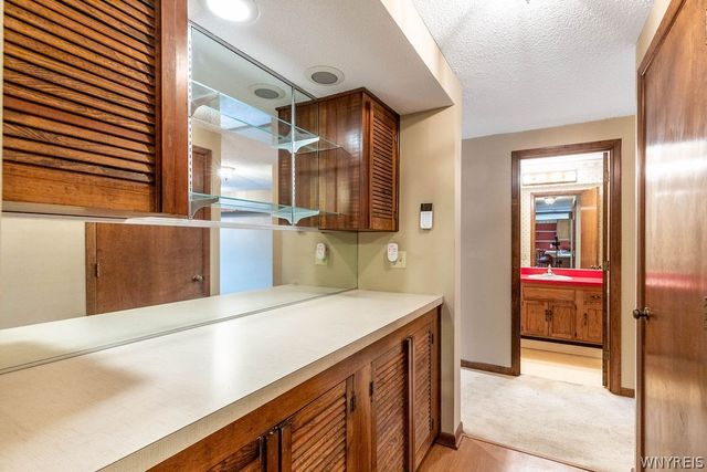 186 Breezewood Common, Amherst, NY 14051