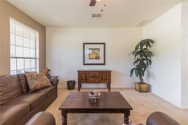 9201 Brodie LN 902, Austin, TX 78748