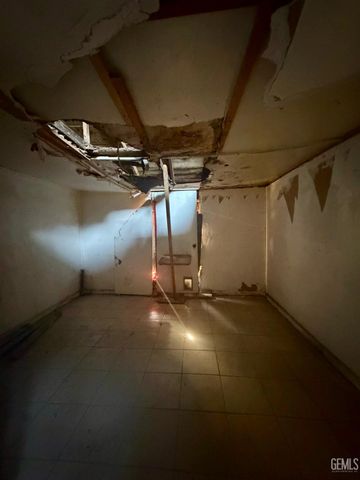 600 Lawson Road, Bakersfield, CA 93307