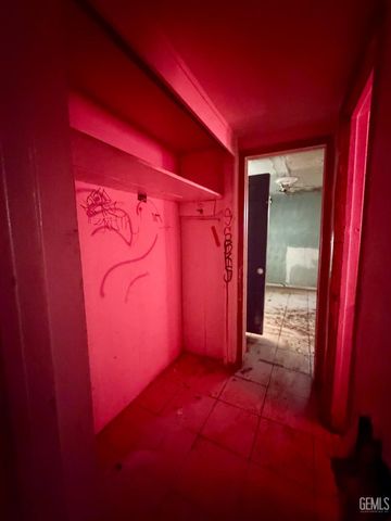 600 Lawson Road, Bakersfield, CA 93307