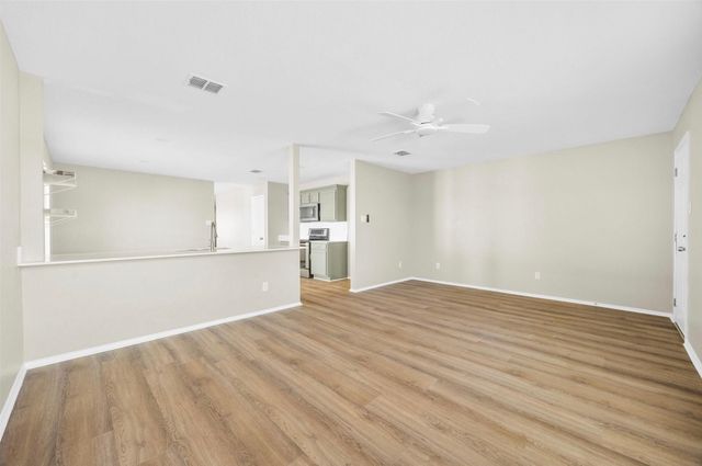 6023 Guilia Drive, Grand Prairie, TX 75052