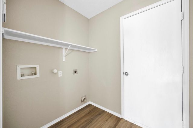 6023 Guilia Drive, Grand Prairie, TX 75052